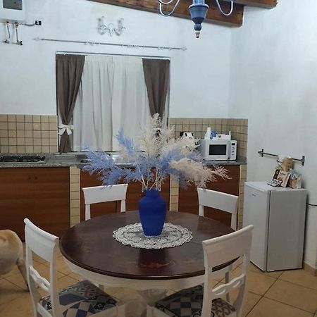 La Dependance Bed & Breakfast Torre Annunziata Bagian luar foto