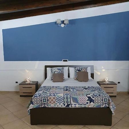 La Dependance Bed & Breakfast Torre Annunziata Bagian luar foto