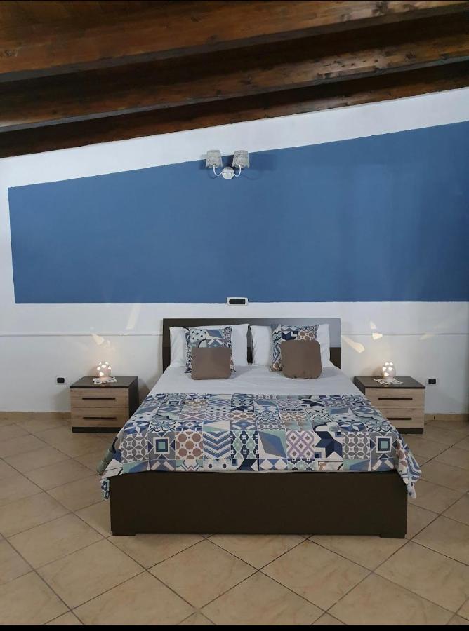 La Dependance Bed & Breakfast Torre Annunziata Bagian luar foto